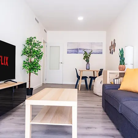 With Pool-2bedrooms 2bathrooms-malaga