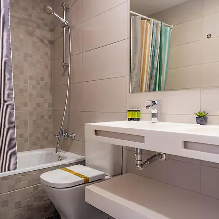 Apartment With Pool-2bedrooms 2bathrooms-malaga